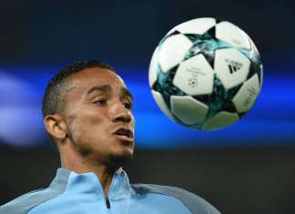 Danilo diz que é impossível comparar Guardiola a Zidane