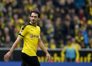 Diretor do Dortmund justifica volta de Hummels: “Melhor zagueiro alemão”