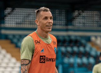 Atacante do Paysandu diz-se ansioso por RexPa e exalta Fiel