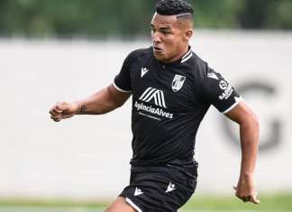 Whelton fecha com clube paraense após sair do Remo