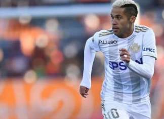 Paysandu anuncia contratação do meia que estava no Japão
