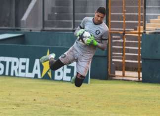 Vinicius mira evolução do Clube do Remo após clássico