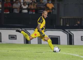 Goleiro da Tuna foi muralha: ‘primeiro passo é classificar’