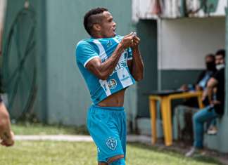 Lateral dedica gol da vitória do Paysandu ao pai