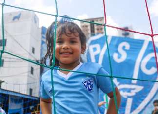 Grávidas e crianças são liberadas aos jogos do Paysandu