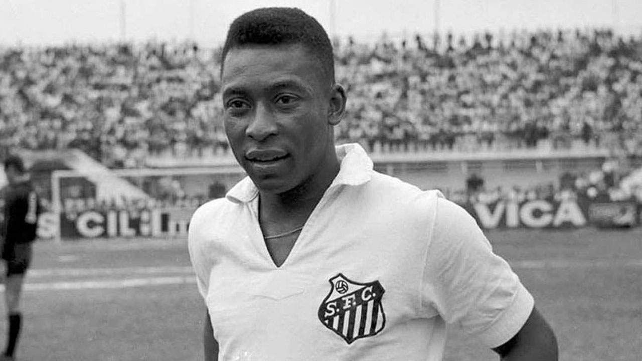 Santos homenageia Pelé em novo escudo. Veja! - Rádio Clube do Pará