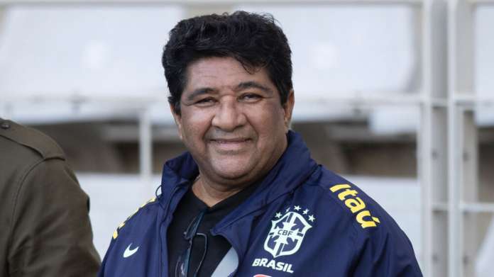 Presidente da CBF deve ir à Europa em busca de novo técnico