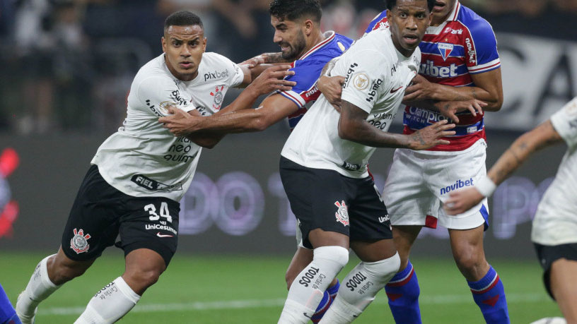 Corinthians x São Paulo: onde assistir, escalações e arbitragem