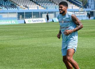 Vídeo: Paysandu joga pela classificação antecipada em Cametá