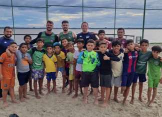Árbitros paraenses reúnem crianças no Portal da Amazônia