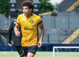 Meia Camilo pede rescisão e está fora do Clube do Remo