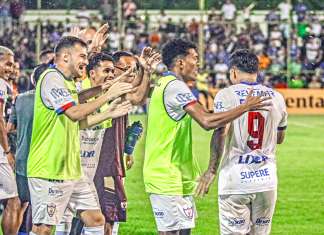Águia atropela o Capital pela Copa do Brasil e vai à 3ª fase