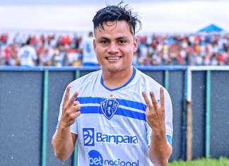 Esli comemora primeiros gols pelo Paysandu e exalta trabalho