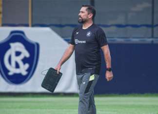 Técnico Morínigo conduz o primeiro treino no Clube do Remo