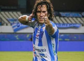 Paysandu enfrenta o Manaus pela semifinal da Copa Verde