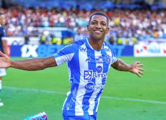 Paysandu vence o Remo por 2 a 0 e abre vantagem na final