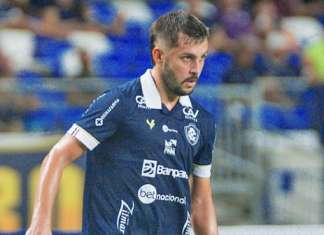 Meia lamenta queda do Remo na Copa Verde: “Com dois a mais”