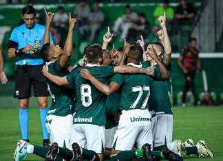 Invicto há seis jogos, Goiás vive fase oposta ao Paysandu