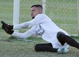 Matheus Nogueira quer Paysandu agressivo contra o Mirassol