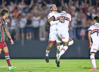 São Paulo vira sobre o Flu em jogo com trapalhada e treta