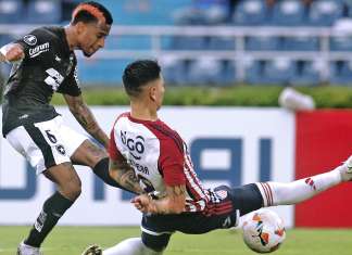 Botafogo empata com Junior e avança em 2º na Libertadores