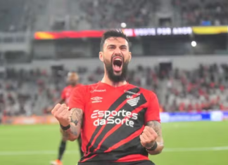 Athletico vence Criciúma de virada por 3 a 1 e entra no G-4