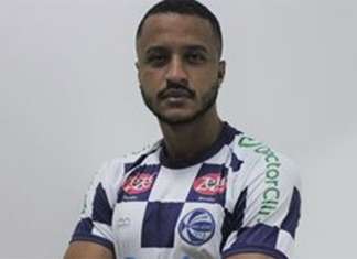 Zagueiro Rafael Castro é oficializado pelo Clube do Remo