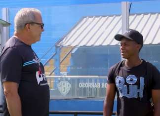 Vídeo: Cazares visita o Paysandu e conhece a Curuzu