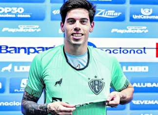 Por que Borasi ainda não pode entrar em campo pelo Paysandu?
