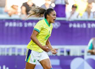 Autora do gol da vitória do Brasil, Gabi se diz “um milagre”