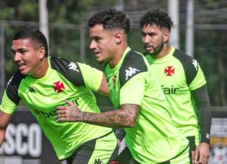 Vasco se reapresenta de olho no jogo contra o Atlético-MG