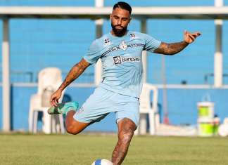 Netinho quer Paysandu ligado diante do Vila Nova