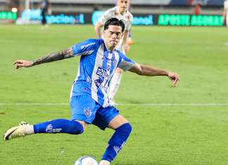 Borasi pode ganhar vaga de titular no Paysandu