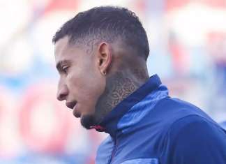 Izquierdo jogou com Suárez e viu filho nascer antes da morte
