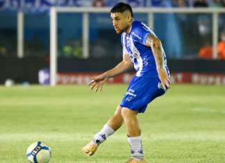 Olha o desarme! João Vieira outra vez na seleção da Série B