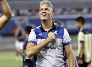 Santana exalta Remo e cutuca rivais: ‘Não estamos de férias’
