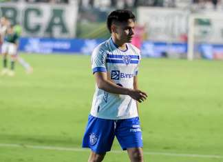 Esli Garcia justifica “encarada” após gol pelo Paysandu