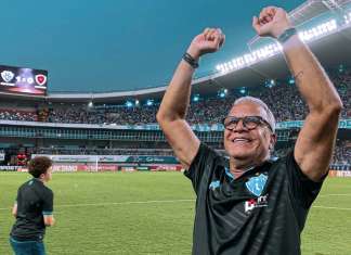Hélio se despede do Paysandu: “Vida que segue feliz”