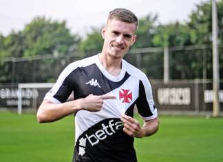 Maxime Dominguez fala da adaptação ao futebol brasileiro