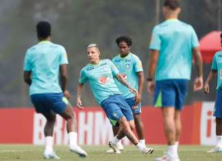 Brasil encara Paraguai para fechar Data Fifa com 100%