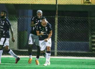 Remo tem confronto direto pela liderança neste domingo
