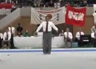 Atleta paraense é campeão de karatê no Japão