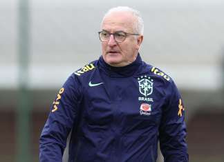 Seleção: Dorival enfrenta lanternas para sair da corda bamba