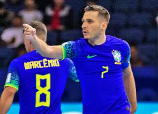 Brasil bate Ucrânia e vai à final da Copa do Mundo de futsal