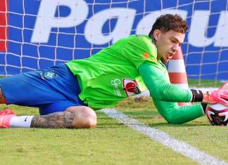 Ederson comenta luta pela titularidade na Seleção Brasileira