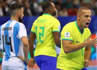 Brasil vence a Argentina e é hexacampeão do mundo de futsal