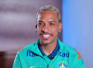 Meia após convocação pro Brasil: “Achei que era brincadeira”