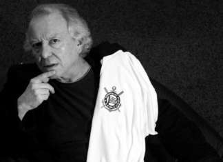 Olivetto foi um dos fundadores da Democracia Corinthiana