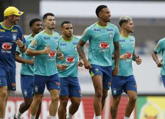 Seleção Brasileira treina no Mangueirão com equipe completa