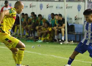 Esli García: Paysandu tem alta concorrência pelo jogador